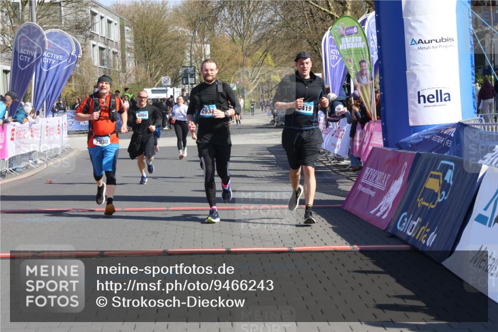 12.04.2026 - 45. Internationalen Wilhelmsburger Insellauf Strokosch-Dieckow http://msf.ph/oto/9466243 12.04.2026 10:59:55 Ziel 5419, 2931, 2930, 4004, 2858 meine-sportfotos.de