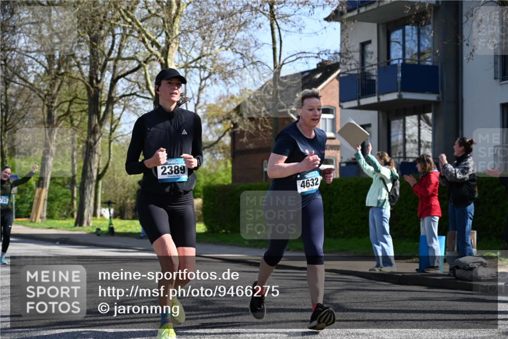 12.04.2026 - 45. Internationalen Wilhelmsburger Insellauf J. Mangold http://msf.ph/oto/9466275 12.04.2026 11:00:33 Ziel 3953, 3373, 4632, 2389, 3725, 5581, 5581, 3463, 2229, 3660 meine-sportfotos.de
