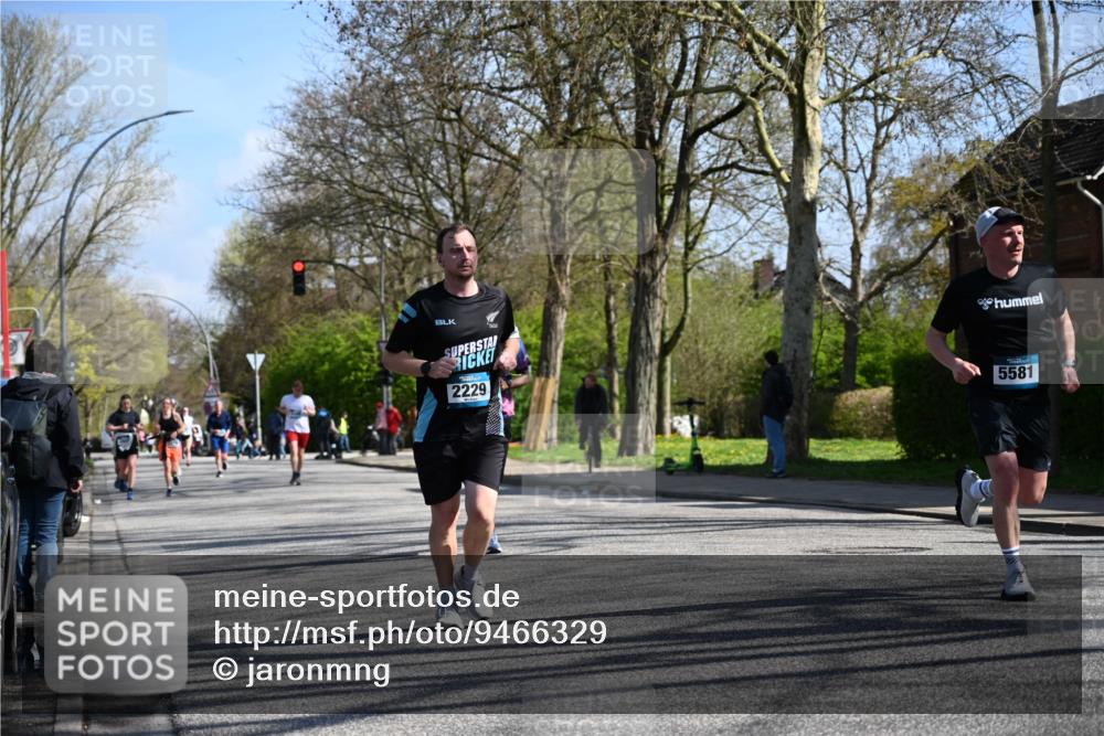 12.04.2026 - 45. Internationalen Wilhelmsburger Insellauf J. Mangold http://msf.ph/oto/9466329 12.04.2026 11:00:57 Ziel 5581, 3463, 2229, 3660, 2880, 5298, 3358, 3347, 4703 meine-sportfotos.de