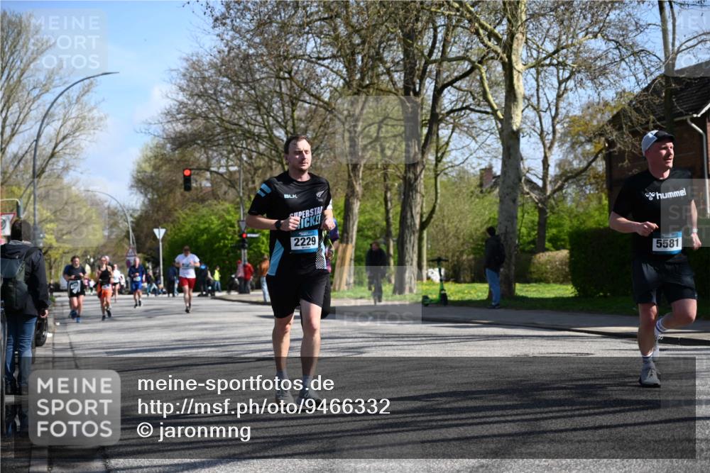 12.04.2026 - 45. Internationalen Wilhelmsburger Insellauf J. Mangold http://msf.ph/oto/9466332 12.04.2026 11:00:57 Ziel 5581, 3463, 2229, 3660, 2880, 5298, 3358, 3347, 4703 meine-sportfotos.de
