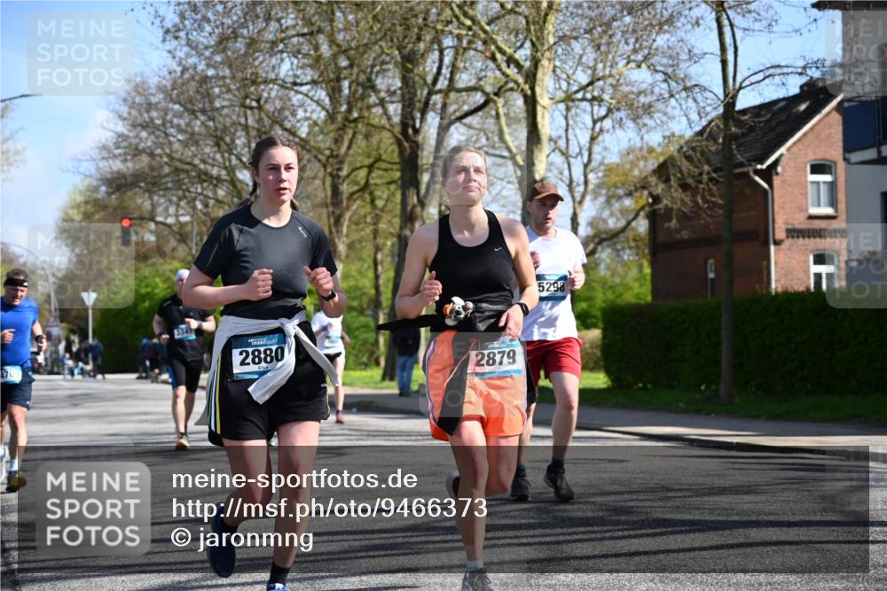 12.04.2026 - 45. Internationalen Wilhelmsburger Insellauf J. Mangold http://msf.ph/oto/9466373 12.04.2026 11:01:08 Ziel 5581, 3463, 2229, 3660, 2880, 5298, 3358, 3347, 4703, 2271, 3466 meine-sportfotos.de