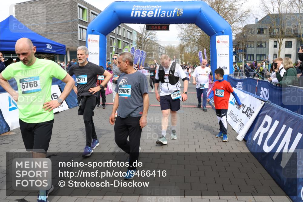 12.04.2026 - 45. Internationalen Wilhelmsburger Insellauf Strokosch-Dieckow http://msf.ph/oto/9466416 12.04.2026 13:11:28 Ziel 5584, 4770, 5246, 2926, 2927, 5195, 4692, 5417, 5199, 2889, 2714 meine-sportfotos.de