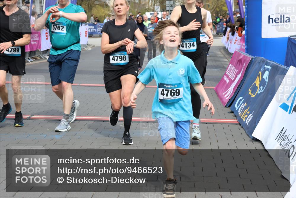 12.04.2026 - 45. Internationalen Wilhelmsburger Insellauf Strokosch-Dieckow http://msf.ph/oto/9466523 12.04.2026 13:11:17 Ziel 4969, 5762, 4769, 4798, 4134, 4799, 5681, 2897, 3462, 5160, 5768 meine-sportfotos.de