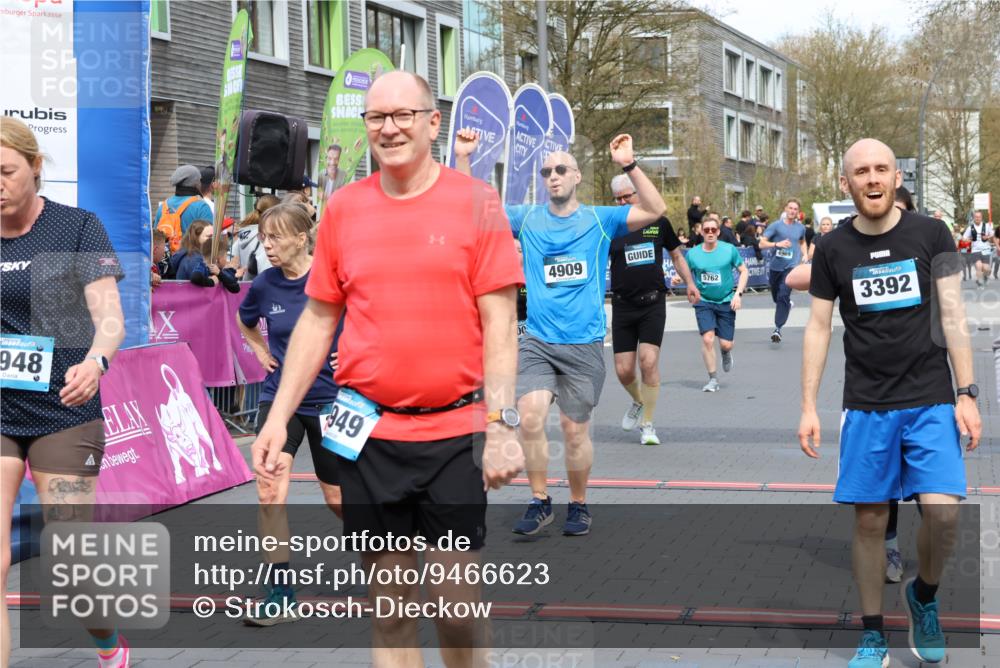 12.04.2026 - 45. Internationalen Wilhelmsburger Insellauf Strokosch-Dieckow http://msf.ph/oto/9466623 12.04.2026 13:11:09 Ziel 3407, 3948, 3949, 4540, 2315, 5494, 4909, 5004, 4969, 5762 meine-sportfotos.de