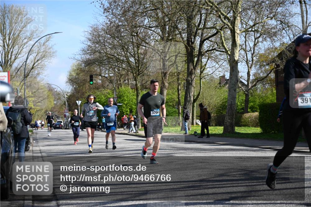 12.04.2026 - 45. Internationalen Wilhelmsburger Insellauf J. Mangold http://msf.ph/oto/9466766 12.04.2026 11:02:53 Ziel 2016, 3052, 4513, 2168, 3910, 3700, 3716, 3223, 4246, 4382, 5816, 3384, 2950, 5460, 5460, 4141, 2422 meine-sportfotos.de