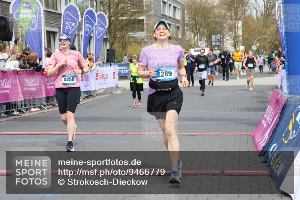 12.04.2026 - 45. Internationalen Wilhelmsburger Insellauf Strokosch-Dieckow http://msf.ph/oto/9466779 12.04.2026 13:10:50 Ziel 2289, 4250, 5612 meine-sportfotos.de