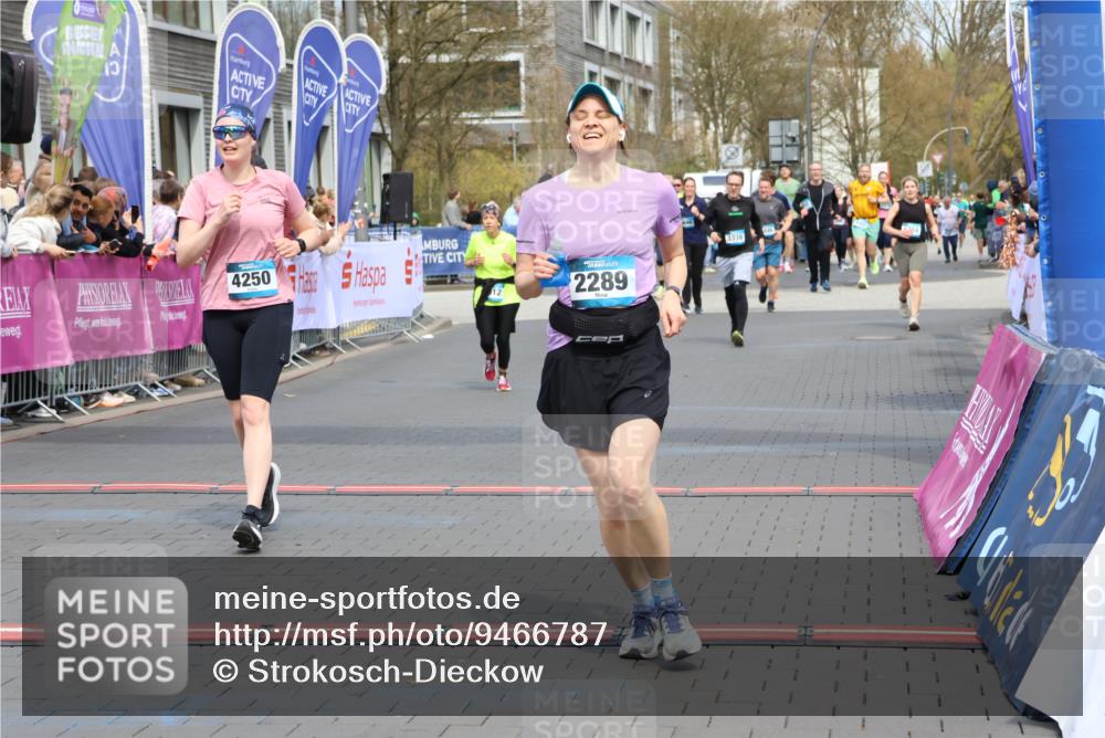 12.04.2026 - 45. Internationalen Wilhelmsburger Insellauf Strokosch-Dieckow http://msf.ph/oto/9466787 12.04.2026 13:10:50 Ziel 2289, 4250, 5612 meine-sportfotos.de