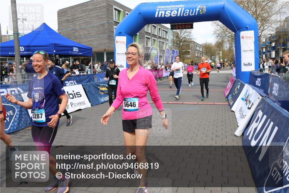 12.04.2026 - 45. Internationalen Wilhelmsburger Insellauf Strokosch-Dieckow http://msf.ph/oto/9466819 12.04.2026 13:10:44 Ziel 5646, 5287, 4910, 4278, 4935, 2129, 2982, 2121 meine-sportfotos.de