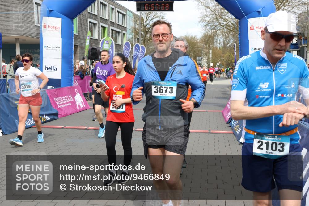 12.04.2026 - 45. Internationalen Wilhelmsburger Insellauf Strokosch-Dieckow http://msf.ph/oto/9466849 12.04.2026 13:10:39 Ziel 2743, 3673, 4961, 3919, 3793, 3549, 5646, 5287, 4910, 4278, 4935 meine-sportfotos.de