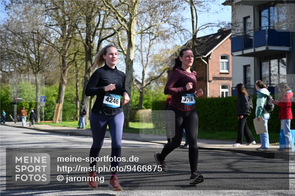 12.04.2026 - 45. Internationalen Wilhelmsburger Insellauf J. Mangold http://msf.ph/oto/9466875 12.04.2026 11:03:00 Ziel 4513, 2168, 3910, 3700, 3716, 3223, 4246, 4382, 5816, 3384, 2950, 5460, 4141, 2422, 4732 meine-sportfotos.de