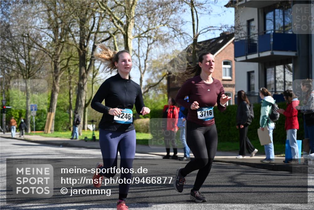 12.04.2026 - 45. Internationalen Wilhelmsburger Insellauf J. Mangold http://msf.ph/oto/9466877 12.04.2026 11:03:00 Ziel 4513, 2168, 3910, 3700, 3716, 3223, 4246, 4382, 5816, 3384, 2950, 5460, 4141, 2422, 4732 meine-sportfotos.de