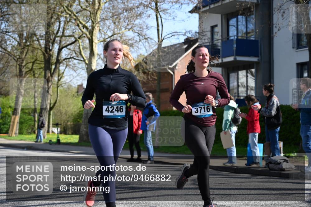 12.04.2026 - 45. Internationalen Wilhelmsburger Insellauf J. Mangold http://msf.ph/oto/9466882 12.04.2026 11:03:00 Ziel 4513, 2168, 3910, 3700, 3716, 3223, 4246, 4382, 5816, 3384, 2950, 5460, 4141, 2422, 4732 meine-sportfotos.de