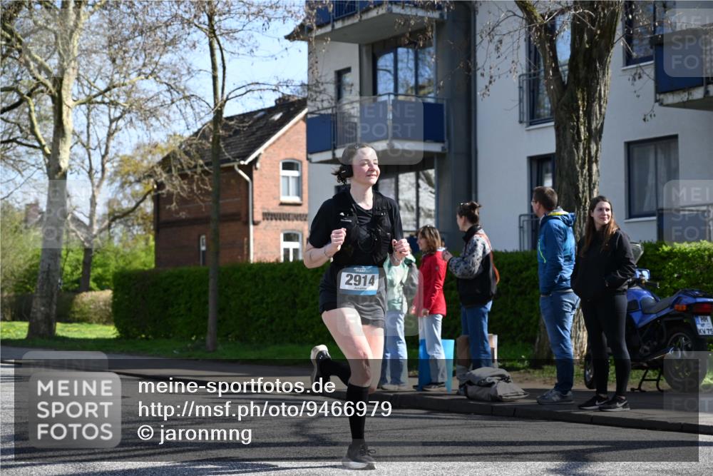 12.04.2026 - 45. Internationalen Wilhelmsburger Insellauf J. Mangold http://msf.ph/oto/9466979 12.04.2026 11:03:43 Ziel 4732, 2914, 5842, 2005, 2221, 3027, 3015, 3015, 5533, 2664, 5792, 4059, 4489 meine-sportfotos.de