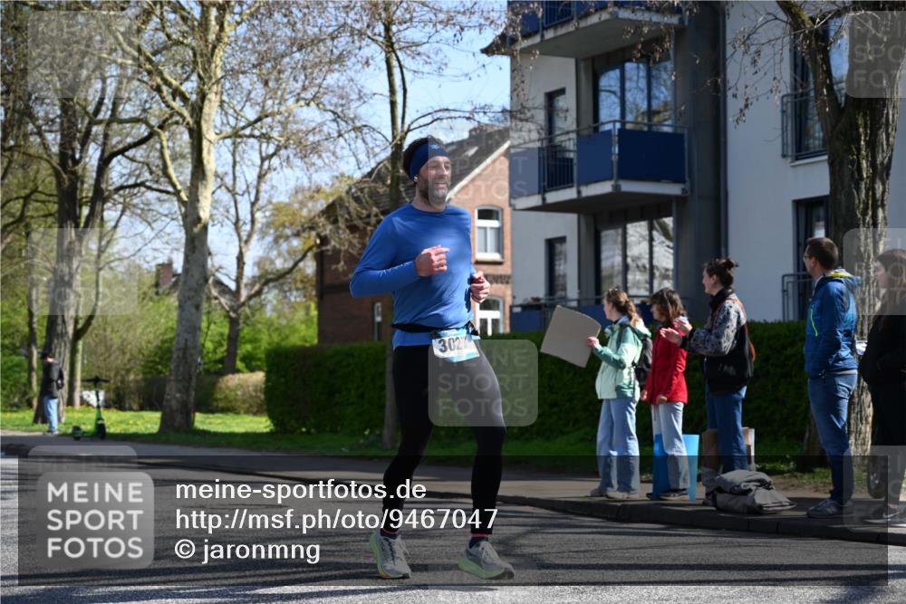 12.04.2026 - 45. Internationalen Wilhelmsburger Insellauf J. Mangold http://msf.ph/oto/9467047 12.04.2026 11:04:04 Ziel 2221, 3027, 3015, 5533, 2664, 5792, 4059, 4489, 4059, 4489, 4686, 3615, 2211, 3978, 4484, 4486, 3678 meine-sportfotos.de