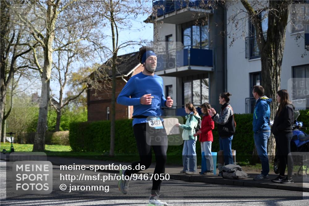12.04.2026 - 45. Internationalen Wilhelmsburger Insellauf J. Mangold http://msf.ph/oto/9467050 12.04.2026 11:04:04 Ziel 2221, 3027, 3015, 5533, 2664, 5792, 4059, 4489, 4059, 4489, 4686, 3615, 2211, 3978, 4484, 4486, 3678 meine-sportfotos.de