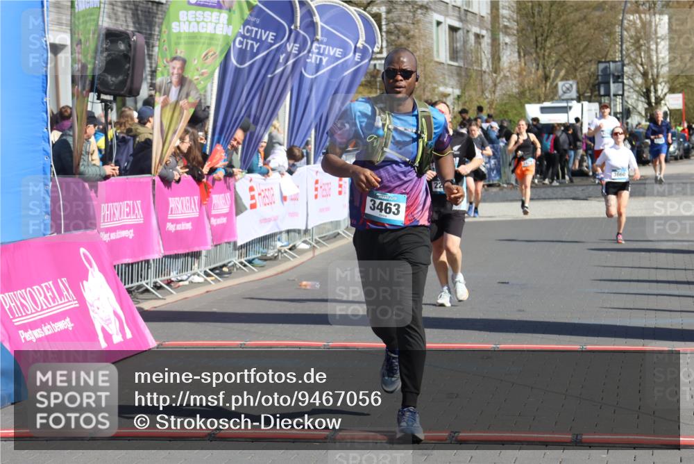 12.04.2026 - 45. Internationalen Wilhelmsburger Insellauf Strokosch-Dieckow http://msf.ph/oto/9467056 12.04.2026 11:01:31 Ziel 3463, 2229 meine-sportfotos.de