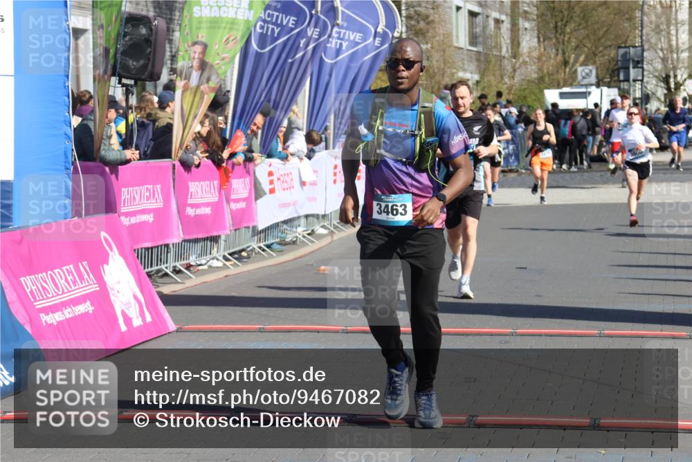 12.04.2026 - 45. Internationalen Wilhelmsburger Insellauf Strokosch-Dieckow http://msf.ph/oto/9467082 12.04.2026 11:01:31 Ziel 3463, 2229 meine-sportfotos.de