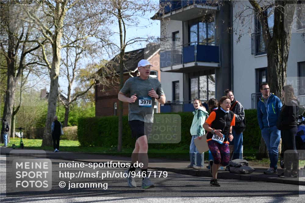 12.04.2026 - 45. Internationalen Wilhelmsburger Insellauf J. Mangold http://msf.ph/oto/9467179 12.04.2026 11:04:22 Ziel 5533, 2664, 5792, 4059, 4489, 4686, 3615, 2211, 3978, 4484, 4486, 3678, 2204, 5570, 3679, 3064, 2225, 2203, 2415 meine-sportfotos.de