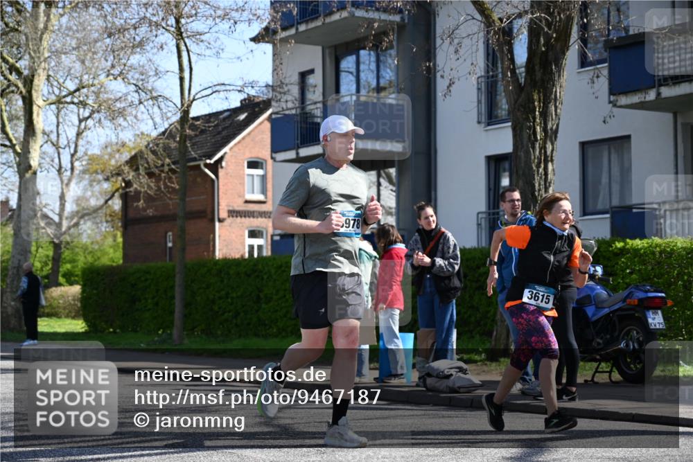 12.04.2026 - 45. Internationalen Wilhelmsburger Insellauf J. Mangold http://msf.ph/oto/9467187 12.04.2026 11:04:23 Ziel 5533, 2664, 5792, 4059, 4489, 4686, 3615, 2211, 3978, 4484, 4486, 3678, 2204, 5570, 3679, 3064, 2225, 2203, 2415 meine-sportfotos.de