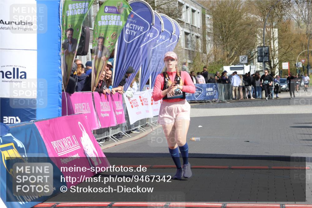 12.04.2026 - 45. Internationalen Wilhelmsburger Insellauf Strokosch-Dieckow http://msf.ph/oto/9467342 12.04.2026 11:17:31 Ziel 3080 meine-sportfotos.de