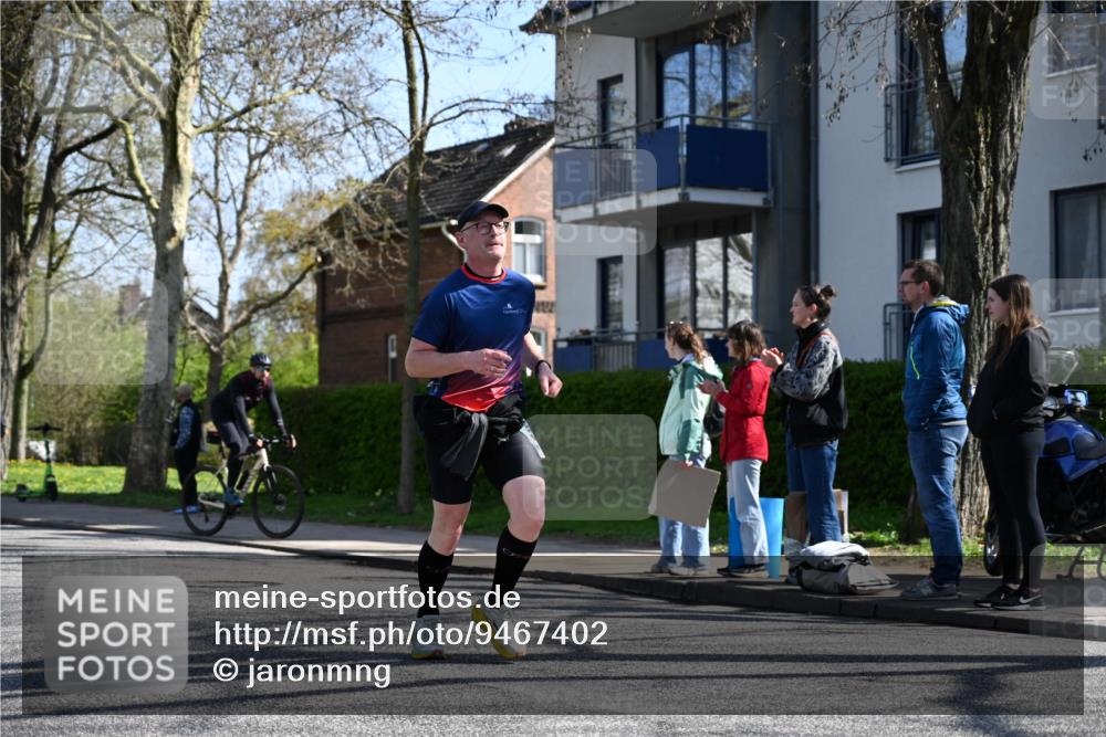 12.04.2026 - 45. Internationalen Wilhelmsburger Insellauf J. Mangold http://msf.ph/oto/9467402 12.04.2026 11:05:06 Ziel 2203, 2415, 3130, 4286, 4516, 5043, 2730, 2193, 4440, 4870, 2530, 3743, 5748, 4464, 5810, 5810, 3322, 3420, 3920, 2267, 2268, 2767 meine-sportfotos.de