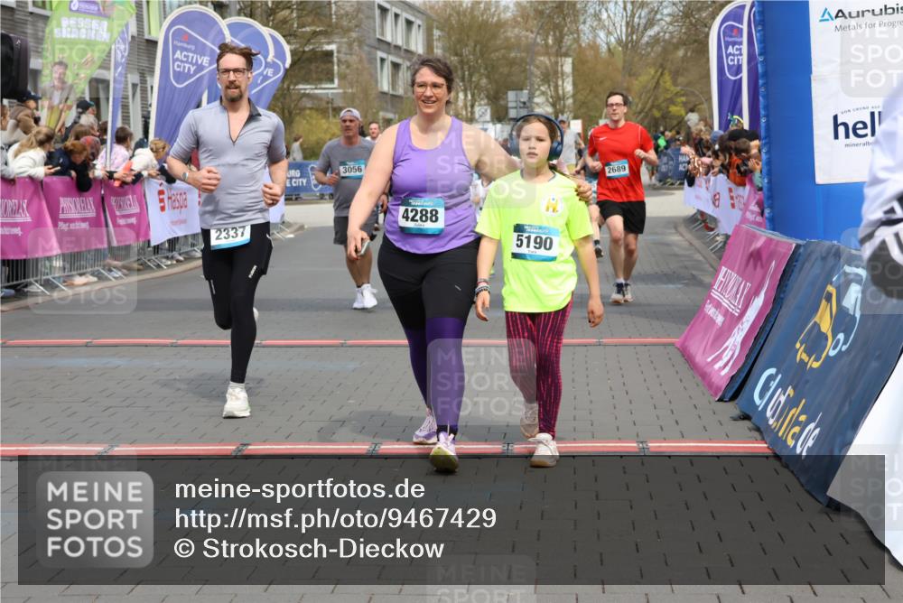 12.04.2026 - 45. Internationalen Wilhelmsburger Insellauf Strokosch-Dieckow http://msf.ph/oto/9467429 12.04.2026 13:10:02 Ziel 4288, 5190, 3121, 2337, 3056, 2688, 4776, 2689, 5095, 3571 meine-sportfotos.de