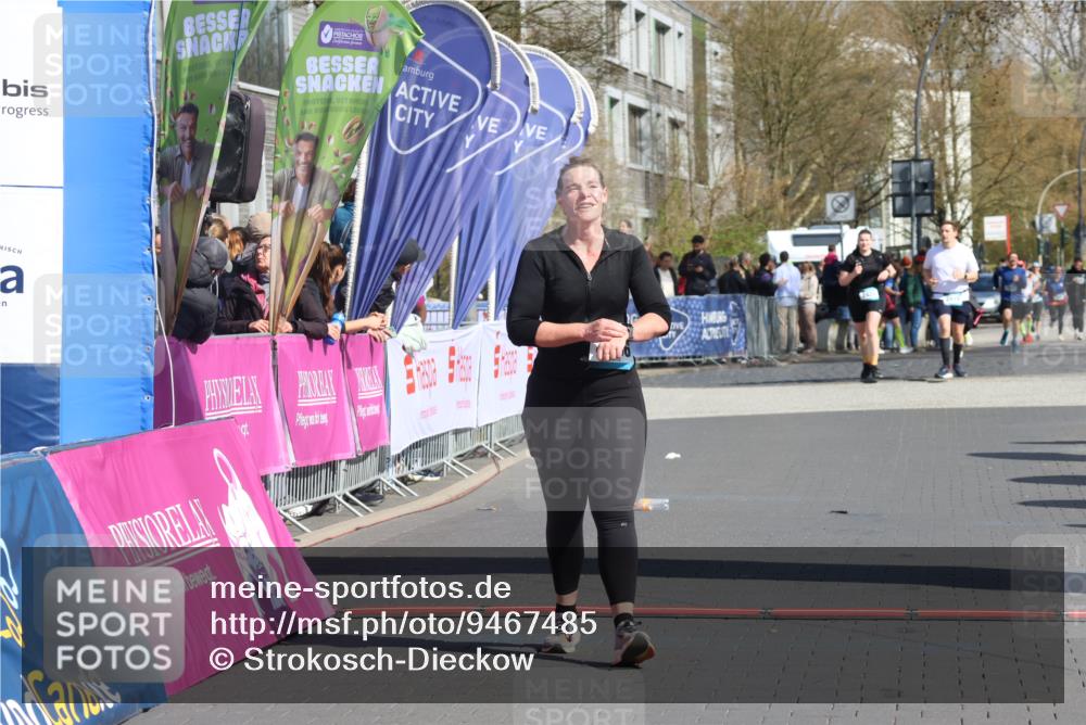 12.04.2026 - 45. Internationalen Wilhelmsburger Insellauf Strokosch-Dieckow http://msf.ph/oto/9467485 12.04.2026 11:17:53 Ziel 4136 meine-sportfotos.de