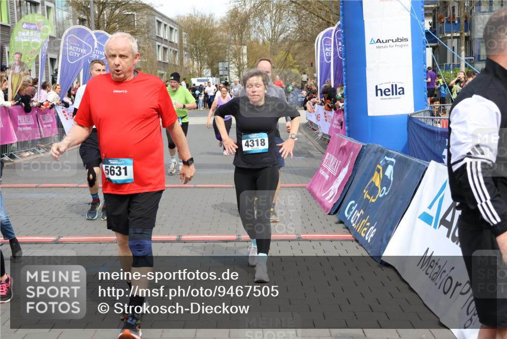 12.04.2026 - 45. Internationalen Wilhelmsburger Insellauf Strokosch-Dieckow http://msf.ph/oto/9467505 12.04.2026 13:09:55 Ziel 4318, 4911, 4857, 3076, 5682, 5611, 5108, 4288, 5190, 3121 meine-sportfotos.de