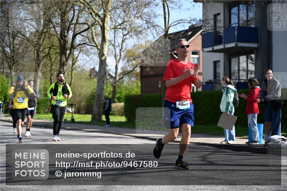 12.04.2026 - 45. Internationalen Wilhelmsburger Insellauf J. Mangold http://msf.ph/oto/9467580 12.04.2026 11:05:46 Ziel 3920, 2267, 2268, 2767, 2481, 2449, 4865, 4188, 2749, 4477, 4476, 5818, 3717, 2330, 3460, 4564, 3790 meine-sportfotos.de