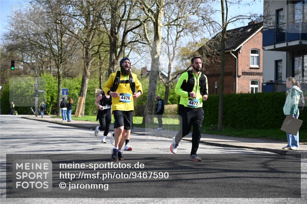 12.04.2026 - 45. Internationalen Wilhelmsburger Insellauf J. Mangold http://msf.ph/oto/9467590 12.04.2026 11:05:48 Ziel 3920, 2267, 2268, 2767, 2481, 2449, 4865, 4188, 2749, 4477, 4476, 5818, 3717, 2330, 3460, 4564, 3790 meine-sportfotos.de