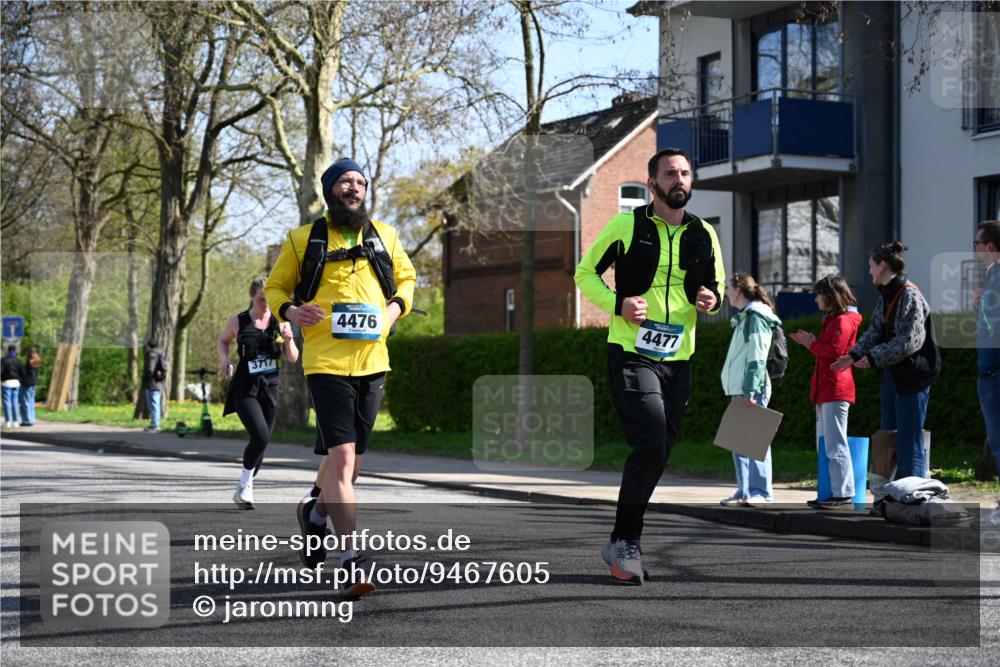 12.04.2026 - 45. Internationalen Wilhelmsburger Insellauf J. Mangold http://msf.ph/oto/9467605 12.04.2026 11:05:48 Ziel 3920, 2267, 2268, 2767, 2481, 2449, 4865, 4188, 2749, 4477, 4476, 5818, 3717, 2330, 3460, 4564, 3790 meine-sportfotos.de