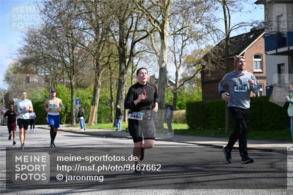 12.04.2026 - 45. Internationalen Wilhelmsburger Insellauf J. Mangold http://msf.ph/oto/9467662 12.04.2026 11:06:19 Ziel 2330, 3460, 4564, 3790, 2495, 3570, 2862, 2863, 5720 meine-sportfotos.de