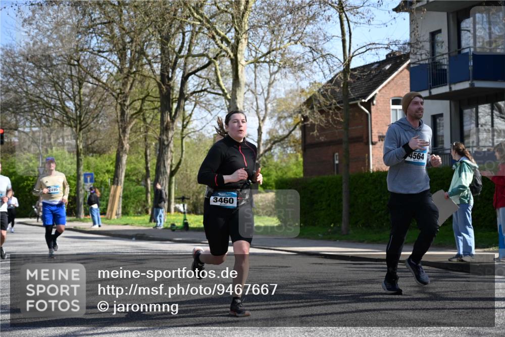 12.04.2026 - 45. Internationalen Wilhelmsburger Insellauf J. Mangold http://msf.ph/oto/9467667 12.04.2026 11:06:19 Ziel 2330, 3460, 4564, 3790, 2495, 3570, 2862, 2863, 5720 meine-sportfotos.de
