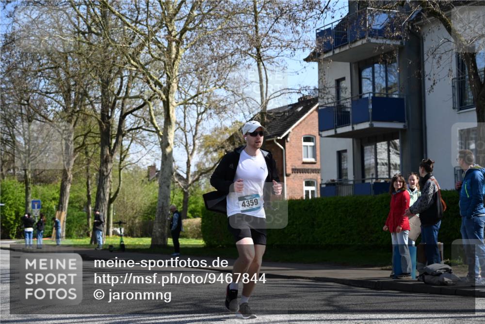 12.04.2026 - 45. Internationalen Wilhelmsburger Insellauf J. Mangold http://msf.ph/oto/9467844 12.04.2026 11:07:06 Ziel 3342, 3885, 2777, 4949, 4359, 2567, 2778, 5806, 3149, 3967, 4856, 3295, 2924 meine-sportfotos.de