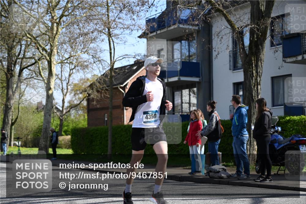 12.04.2026 - 45. Internationalen Wilhelmsburger Insellauf J. Mangold http://msf.ph/oto/9467851 12.04.2026 11:07:07 Ziel 3342, 3885, 2777, 4949, 4359, 2567, 2778, 5806, 3149, 3967, 4856, 3295, 2924 meine-sportfotos.de