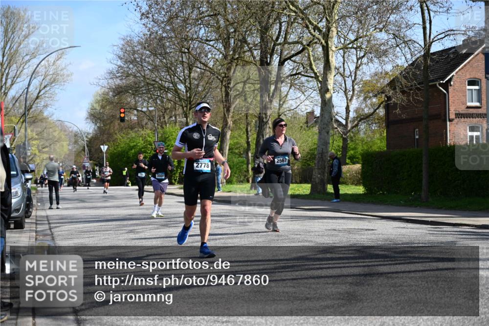 12.04.2026 - 45. Internationalen Wilhelmsburger Insellauf J. Mangold http://msf.ph/oto/9467860 12.04.2026 11:07:12 Ziel 3342, 3885, 2777, 4949, 4359, 2567, 2778, 5806, 3149, 3967, 4856, 3295, 2924, 2660 meine-sportfotos.de