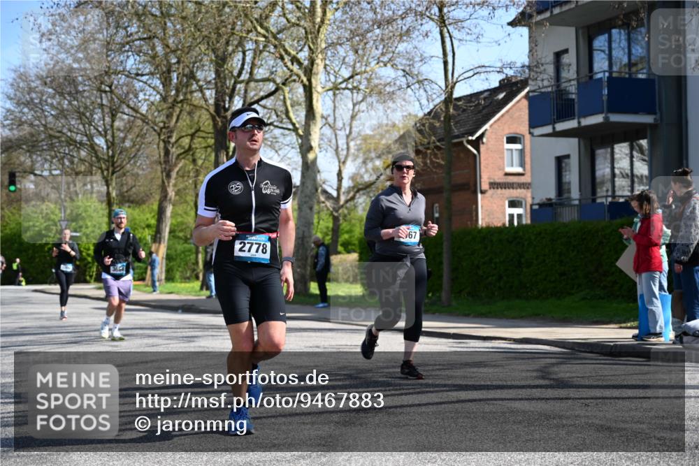 12.04.2026 - 45. Internationalen Wilhelmsburger Insellauf J. Mangold http://msf.ph/oto/9467883 12.04.2026 11:07:13 Ziel 3342, 3885, 2777, 4949, 4359, 2567, 2778, 5806, 3149, 3149, 3967, 4856, 3295, 2924, 2660 meine-sportfotos.de