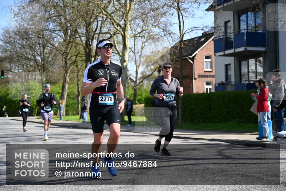 12.04.2026 - 45. Internationalen Wilhelmsburger Insellauf J. Mangold http://msf.ph/oto/9467884 12.04.2026 11:07:13 Ziel 3342, 3885, 2777, 4949, 4359, 2567, 2778, 5806, 3149, 3149, 3967, 4856, 3295, 2924, 2660 meine-sportfotos.de