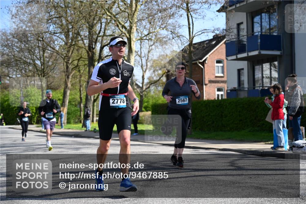 12.04.2026 - 45. Internationalen Wilhelmsburger Insellauf J. Mangold http://msf.ph/oto/9467885 12.04.2026 11:07:13 Ziel 3342, 3885, 2777, 4949, 4359, 2567, 2778, 5806, 3149, 3149, 3967, 4856, 3295, 2924, 2660 meine-sportfotos.de