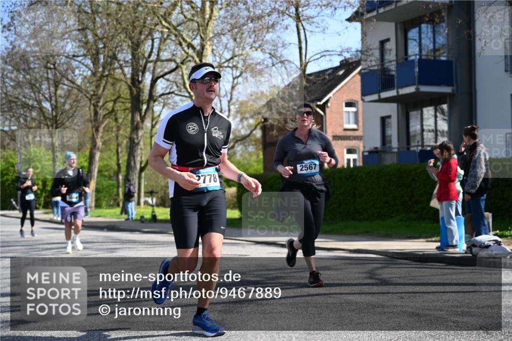 12.04.2026 - 45. Internationalen Wilhelmsburger Insellauf J. Mangold http://msf.ph/oto/9467889 12.04.2026 11:07:13 Ziel 3342, 3885, 2777, 4949, 4359, 2567, 2778, 5806, 3149, 3149, 3967, 4856, 3295, 2924, 2660 meine-sportfotos.de