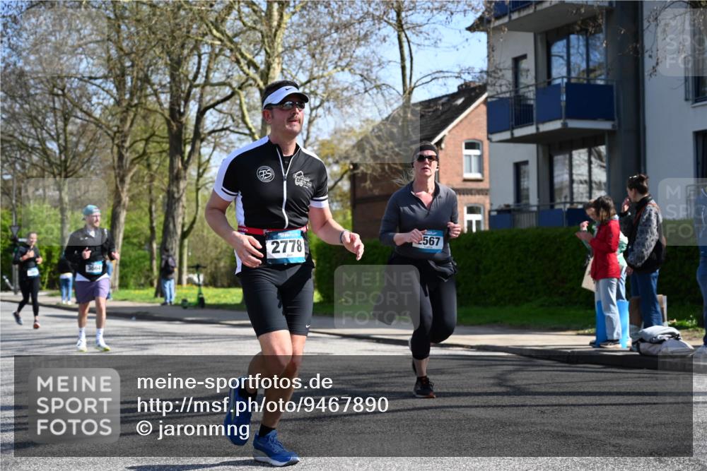 12.04.2026 - 45. Internationalen Wilhelmsburger Insellauf J. Mangold http://msf.ph/oto/9467890 12.04.2026 11:07:13 Ziel 3342, 3885, 2777, 4949, 4359, 2567, 2778, 5806, 3149, 3149, 3967, 4856, 3295, 2924, 2660 meine-sportfotos.de