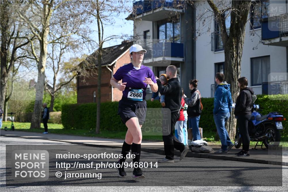 12.04.2026 - 45. Internationalen Wilhelmsburger Insellauf J. Mangold http://msf.ph/oto/9468014 12.04.2026 11:07:41 Ziel 4856, 3295, 2924, 2660, 2882, 2864, 3671, 4956, 3397, 2800, 4977, 3740 meine-sportfotos.de