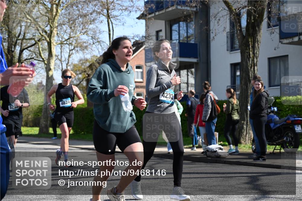 12.04.2026 - 45. Internationalen Wilhelmsburger Insellauf J. Mangold http://msf.ph/oto/9468146 12.04.2026 11:08:29 Ziel 2686, 4624, 3732, 4232, 3569, 5285, 0000, 2142, 4371, 3748, 3701, 2050, 4406, 3169, 2699, 3005, 5629 meine-sportfotos.de