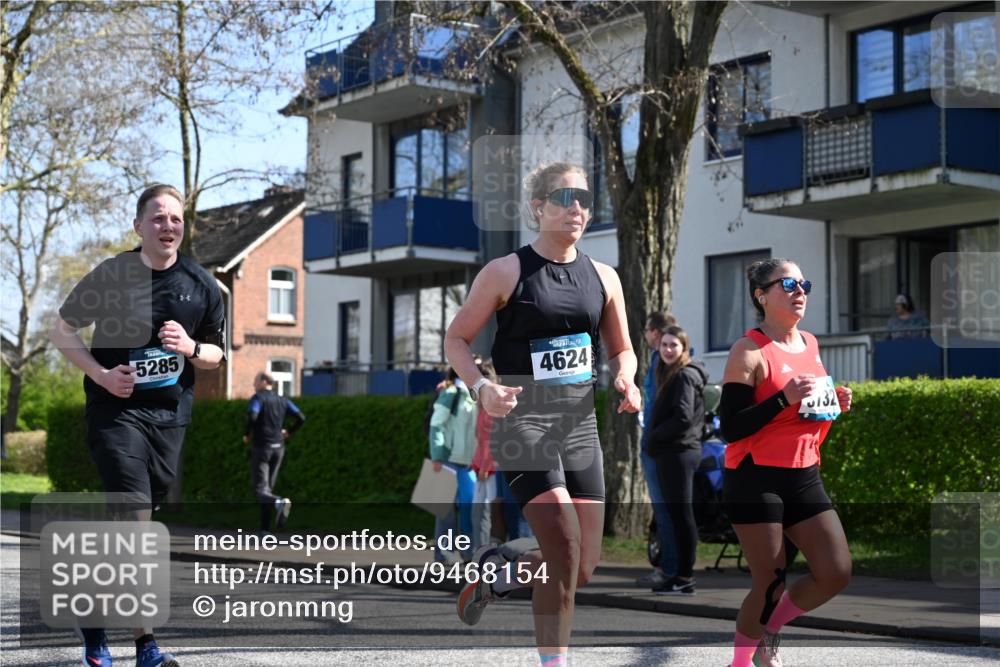 12.04.2026 - 45. Internationalen Wilhelmsburger Insellauf J. Mangold http://msf.ph/oto/9468154 12.04.2026 11:08:30 Ziel 2686, 4624, 3732, 4232, 3569, 5285, 0000, 2142, 4371, 3748, 3701, 3701, 2050, 4406, 3169, 2699, 3005, 5629 meine-sportfotos.de