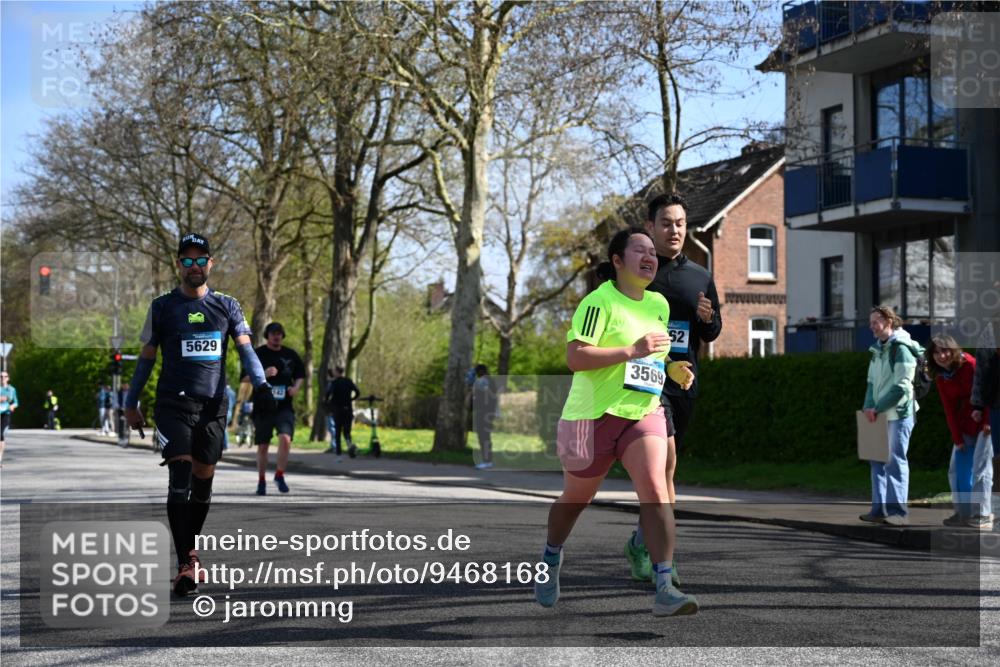 12.04.2026 - 45. Internationalen Wilhelmsburger Insellauf J. Mangold http://msf.ph/oto/9468168 12.04.2026 11:08:37 Ziel 4624, 3732, 4232, 3569, 5285, 0000, 2142, 4371, 3748, 3701, 2050, 4406, 3169, 2699, 3005, 5629, 2620, 2601, 4485 meine-sportfotos.de