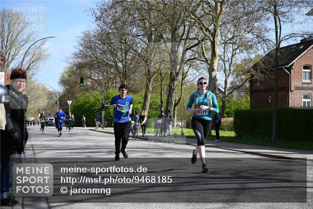 12.04.2026 - 45. Internationalen Wilhelmsburger Insellauf J. Mangold http://msf.ph/oto/9468185 12.04.2026 11:08:45 Ziel 4232, 3569, 5285, 0000, 2142, 4371, 3748, 3701, 2050, 4406, 3169, 2699, 3005, 5629, 2620, 2601, 4485, 3333 meine-sportfotos.de