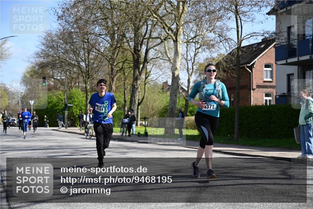 12.04.2026 - 45. Internationalen Wilhelmsburger Insellauf J. Mangold http://msf.ph/oto/9468195 12.04.2026 11:08:46 Ziel 4232, 3569, 5285, 0000, 2142, 4371, 3748, 3701, 2050, 4406, 3169, 2699, 3005, 5629, 2620, 2601, 4485, 3333 meine-sportfotos.de