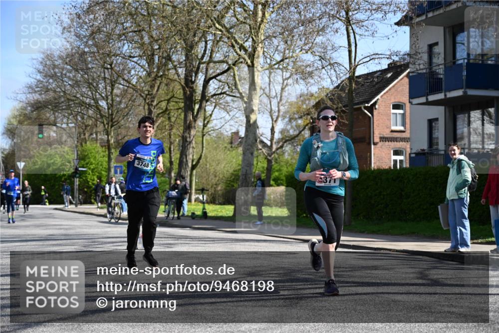 12.04.2026 - 45. Internationalen Wilhelmsburger Insellauf J. Mangold http://msf.ph/oto/9468198 12.04.2026 11:08:46 Ziel 4232, 3569, 5285, 0000, 2142, 4371, 3748, 3701, 2050, 4406, 3169, 2699, 3005, 5629, 2620, 2601, 4485, 3333 meine-sportfotos.de