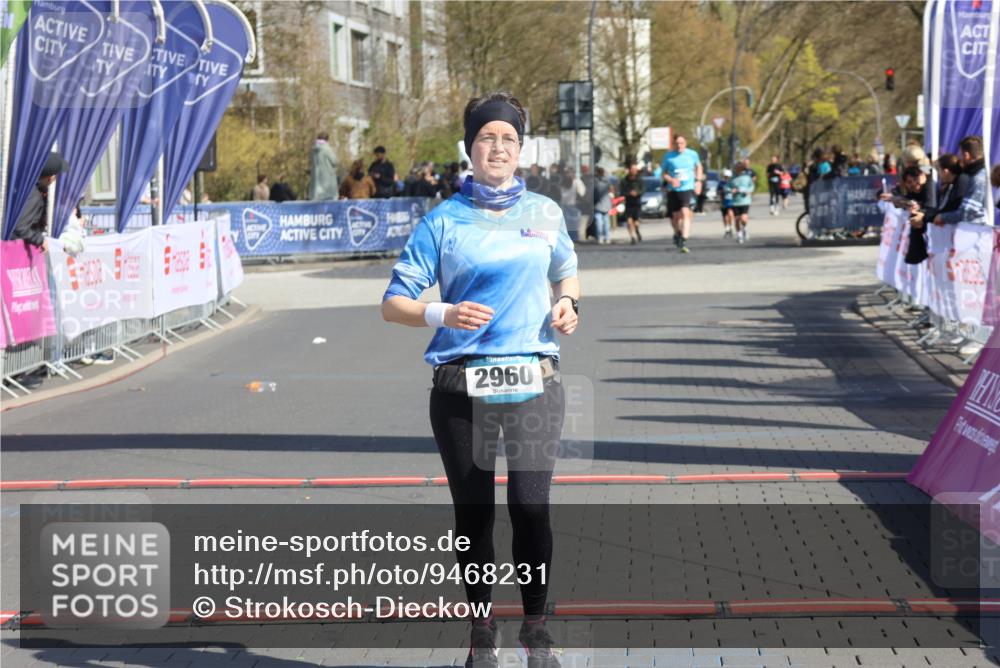 12.04.2026 - 45. Internationalen Wilhelmsburger Insellauf Strokosch-Dieckow http://msf.ph/oto/9468231 12.04.2026 11:19:27 Ziel 2960 meine-sportfotos.de