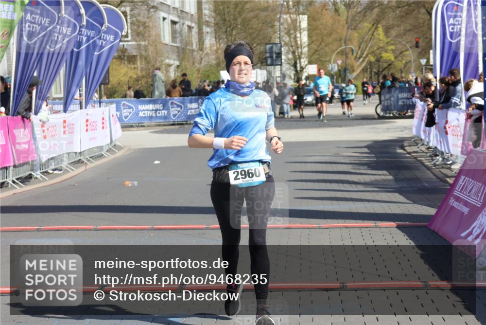12.04.2026 - 45. Internationalen Wilhelmsburger Insellauf Strokosch-Dieckow http://msf.ph/oto/9468235 12.04.2026 11:19:27 Ziel 2960 meine-sportfotos.de